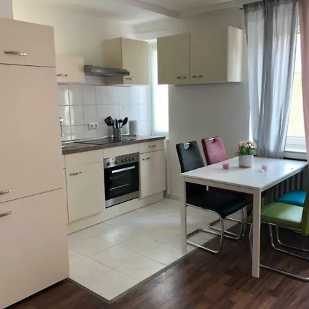 Friesenwall 5 * Köln
