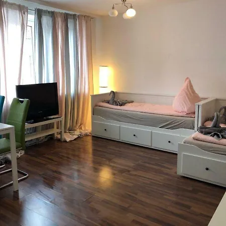 Friesenwall 5 * Köln